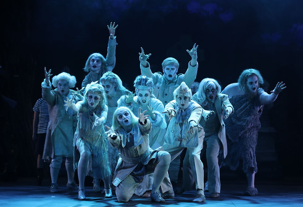 Ensemble - Addams Family