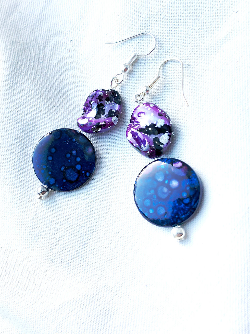 Thumbnail: Purple Mother of Pearl & Coin Bead Earrings