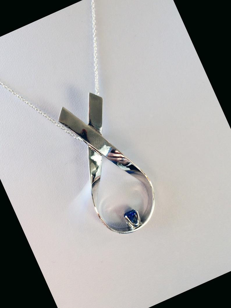 Thumbnail: Sterling Silver Crossover Ribbon Necklace