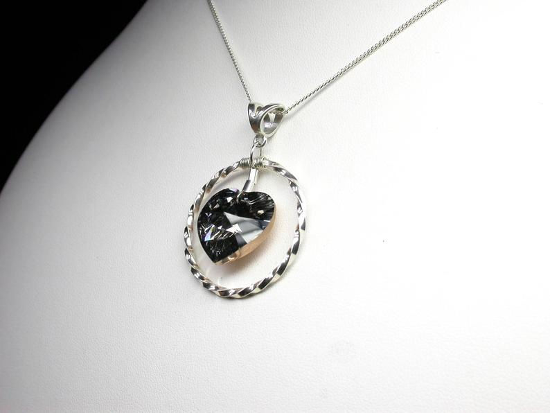 Thumbnail: Swarovski Twisted Heart (Pink or Grey Option)