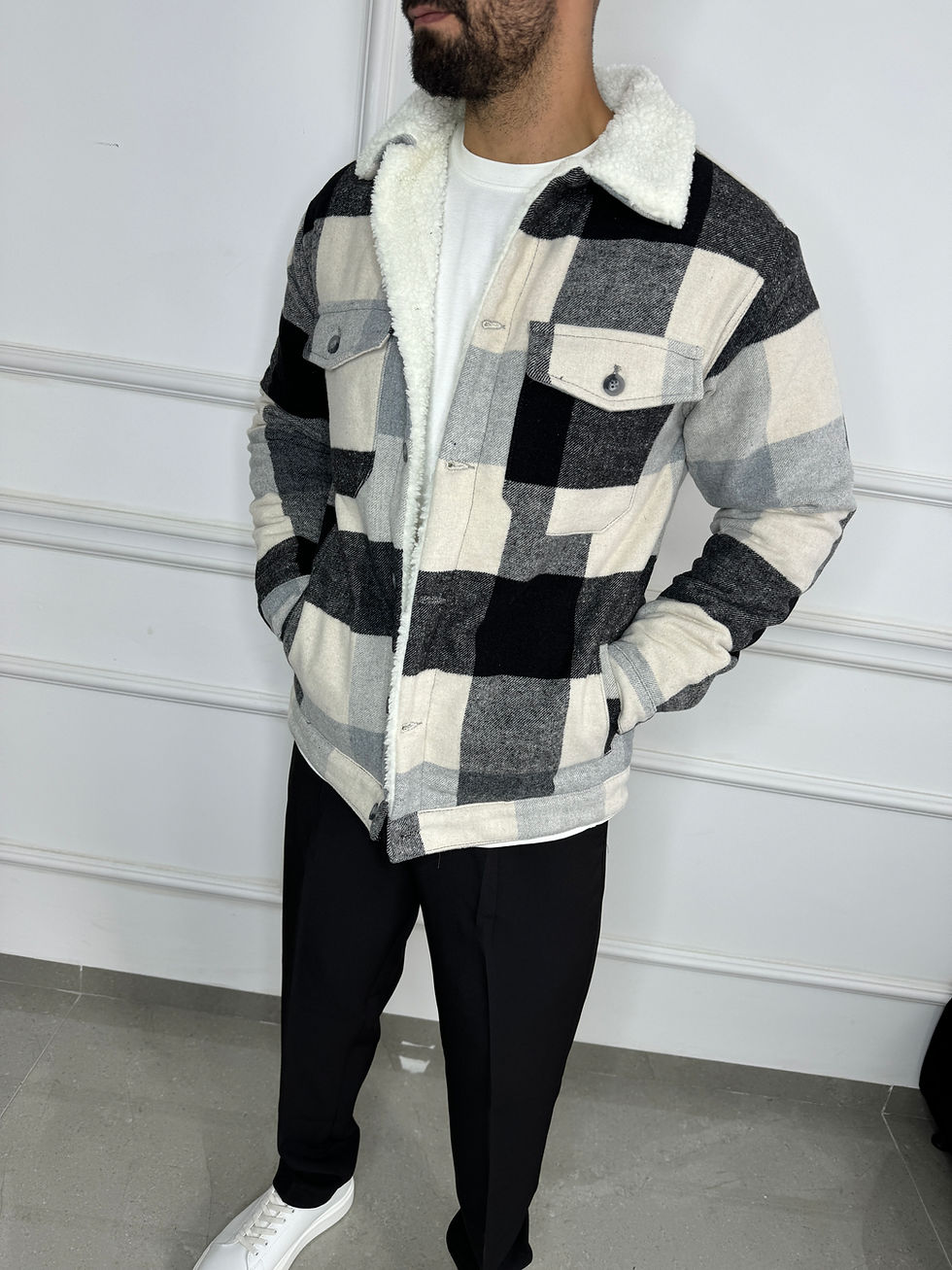 תמונה ממוזערת: מעיל מרובעים פרוותי 