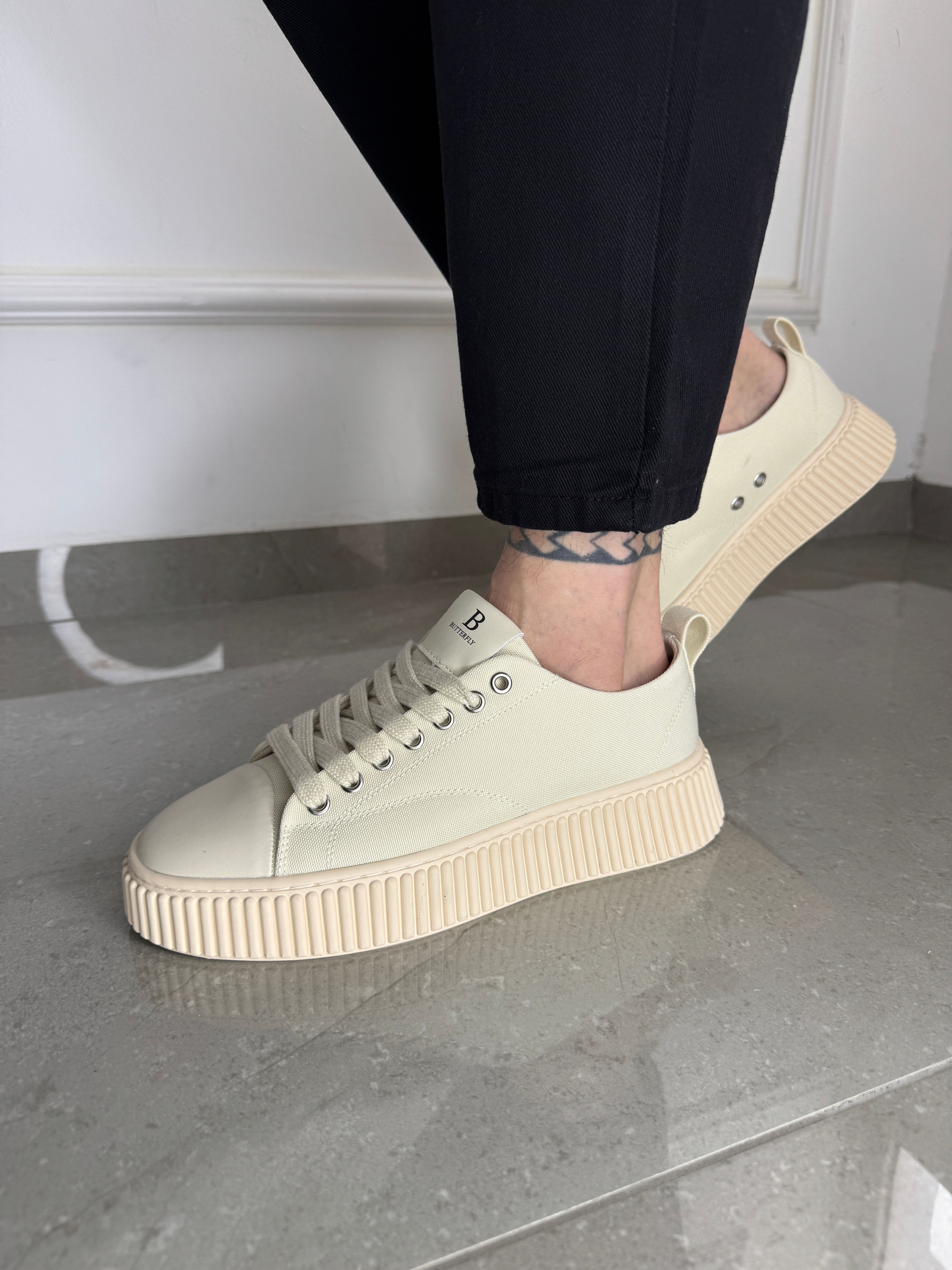 BUTTERFLY PREMIUM SHOES 