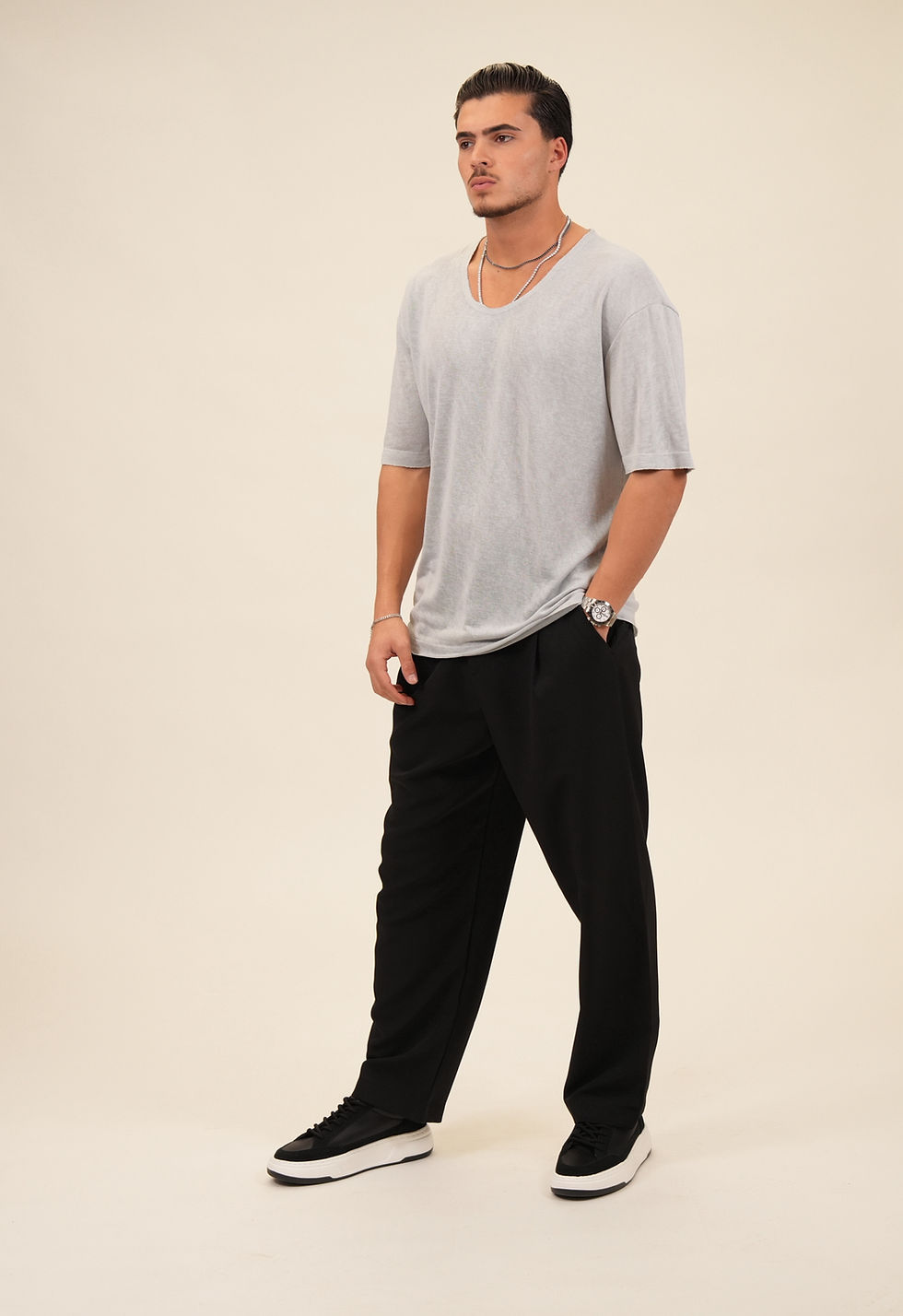 תמונה ממוזערת: חולצה פשתן צווארון פתוח 