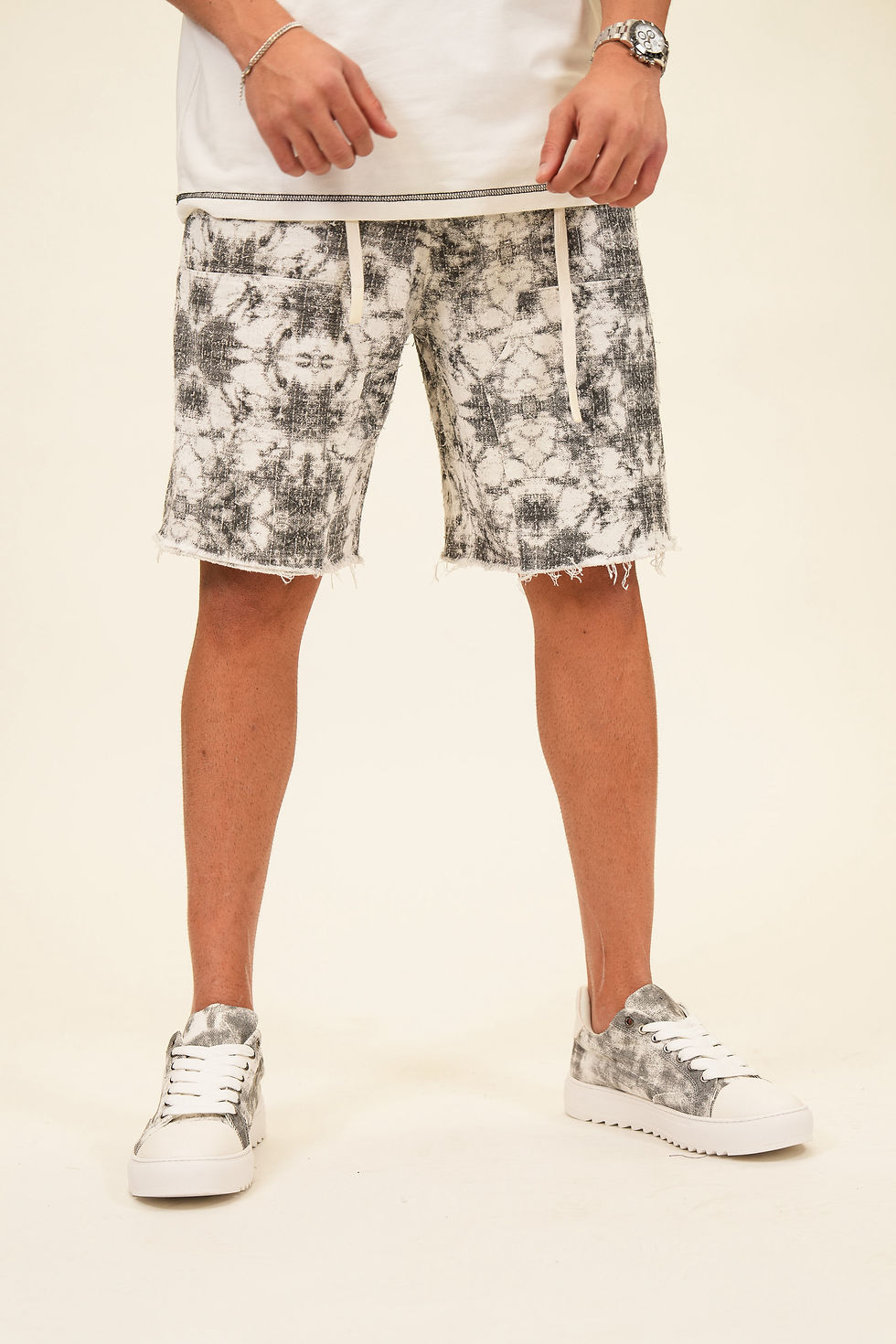 תמונה ממוזערת: שורט ג’ינס VOGA 