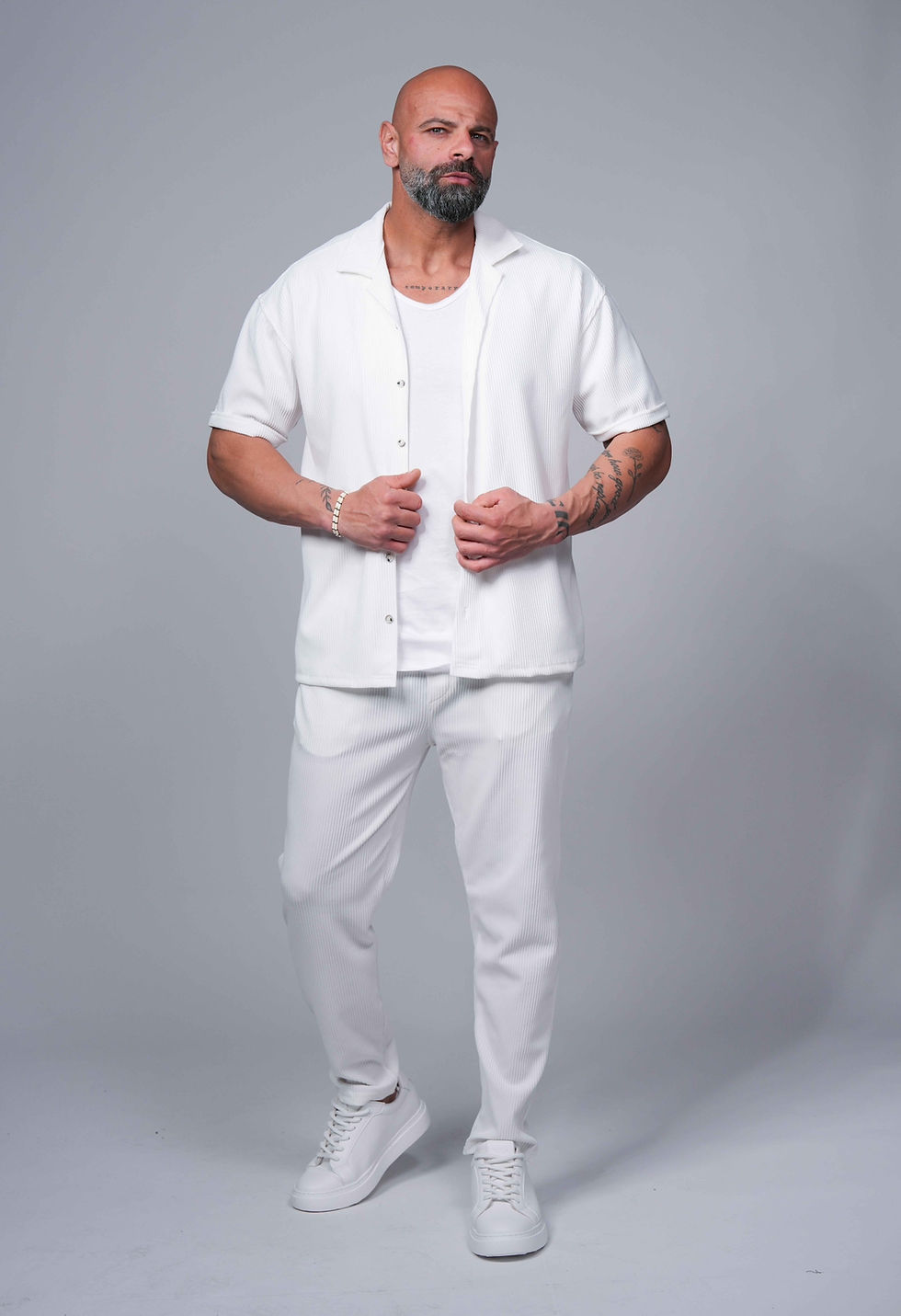 תמונה ממוזערת: חליפה אוברסייז בד שורות 