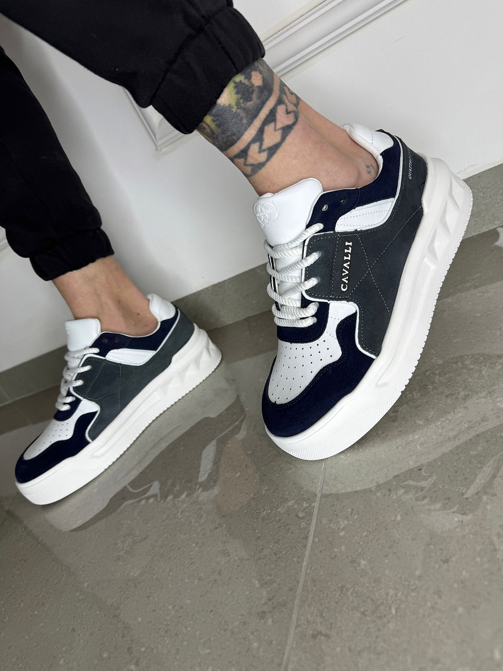 תמונה ממוזערת: QUATTRO CAVALLI SHOES 