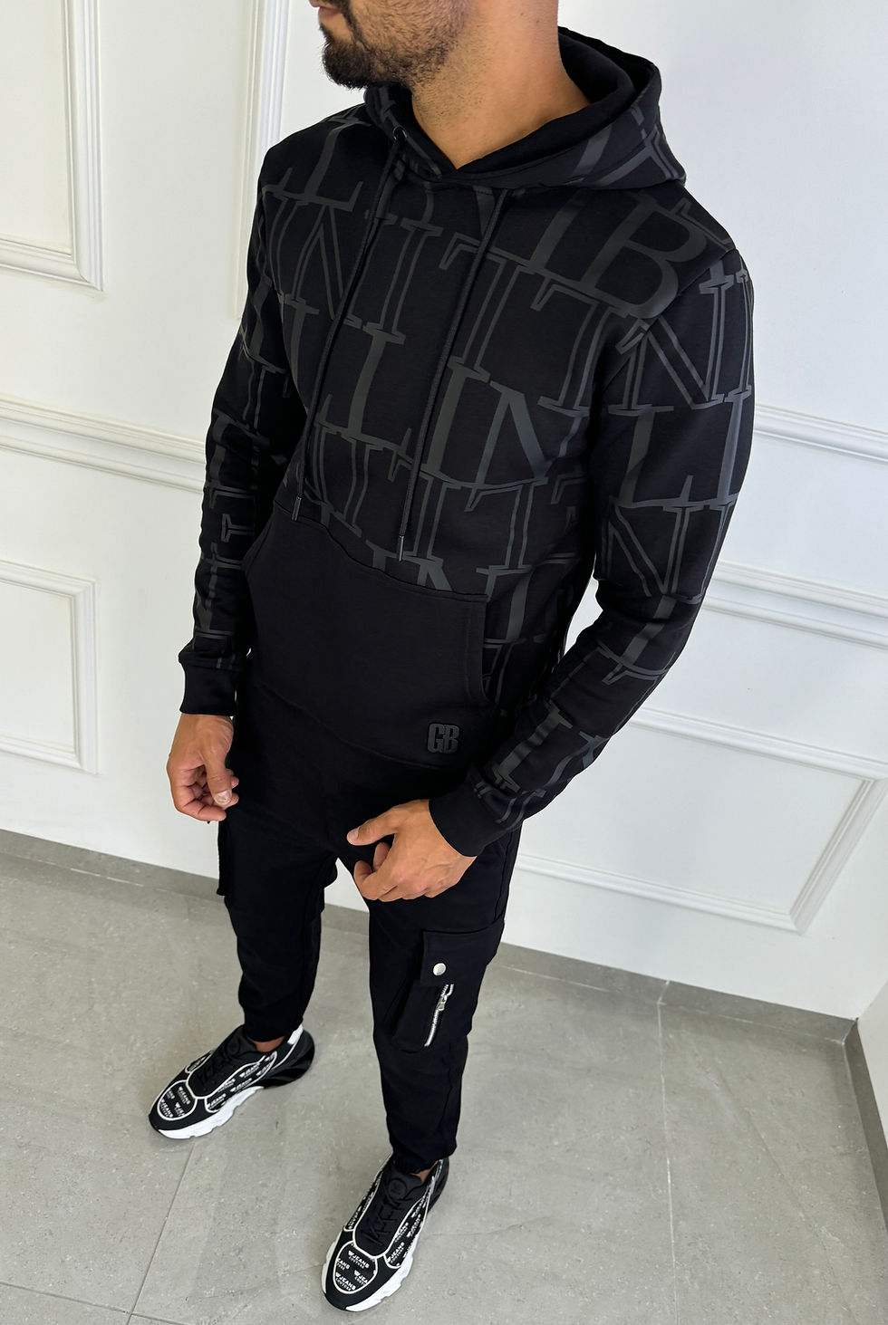 תמונה ממוזערת: GIORGIO BELLINI HOODIE 
