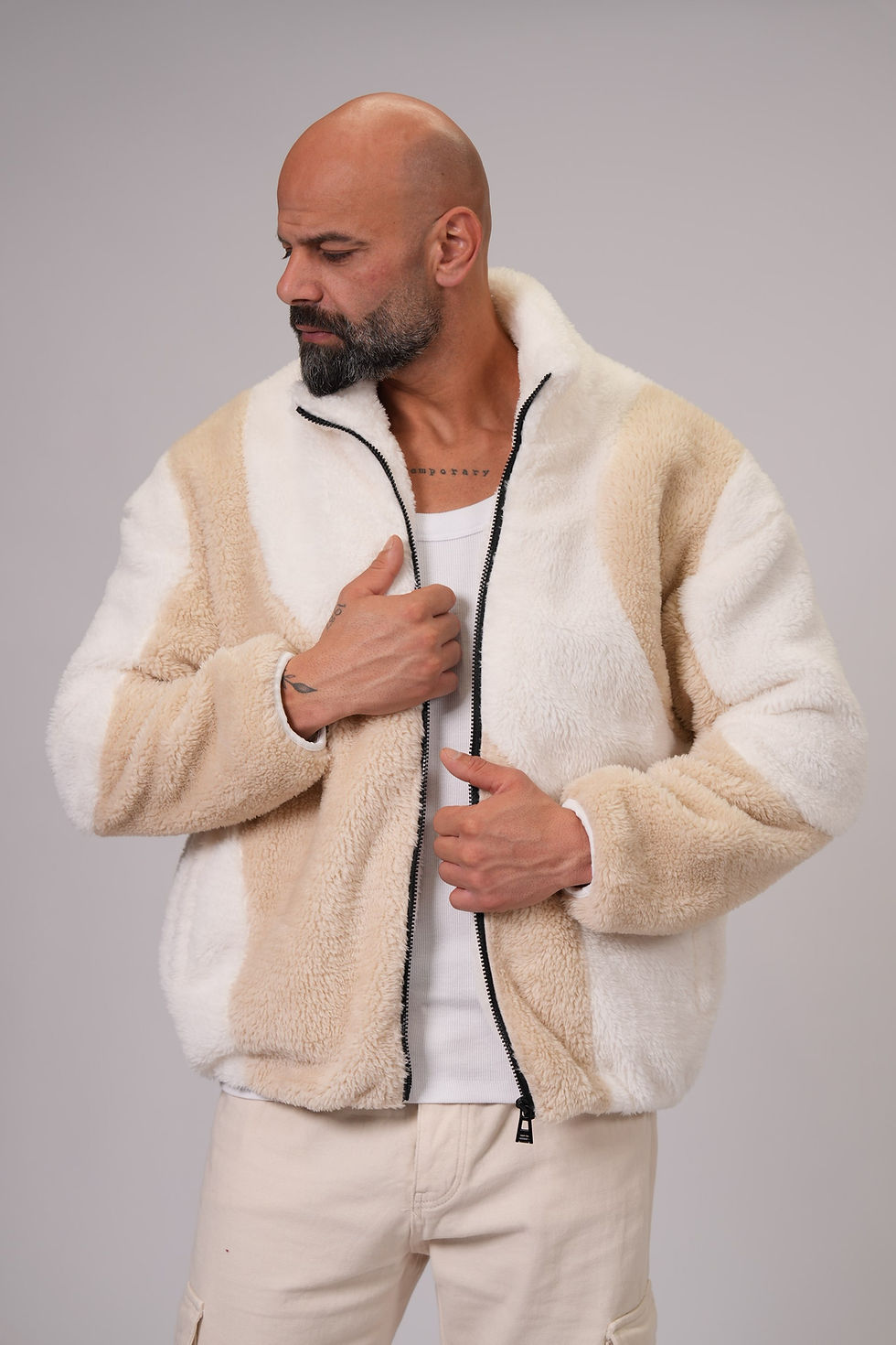 תמונה ממוזערת: מעיל פרוותי 