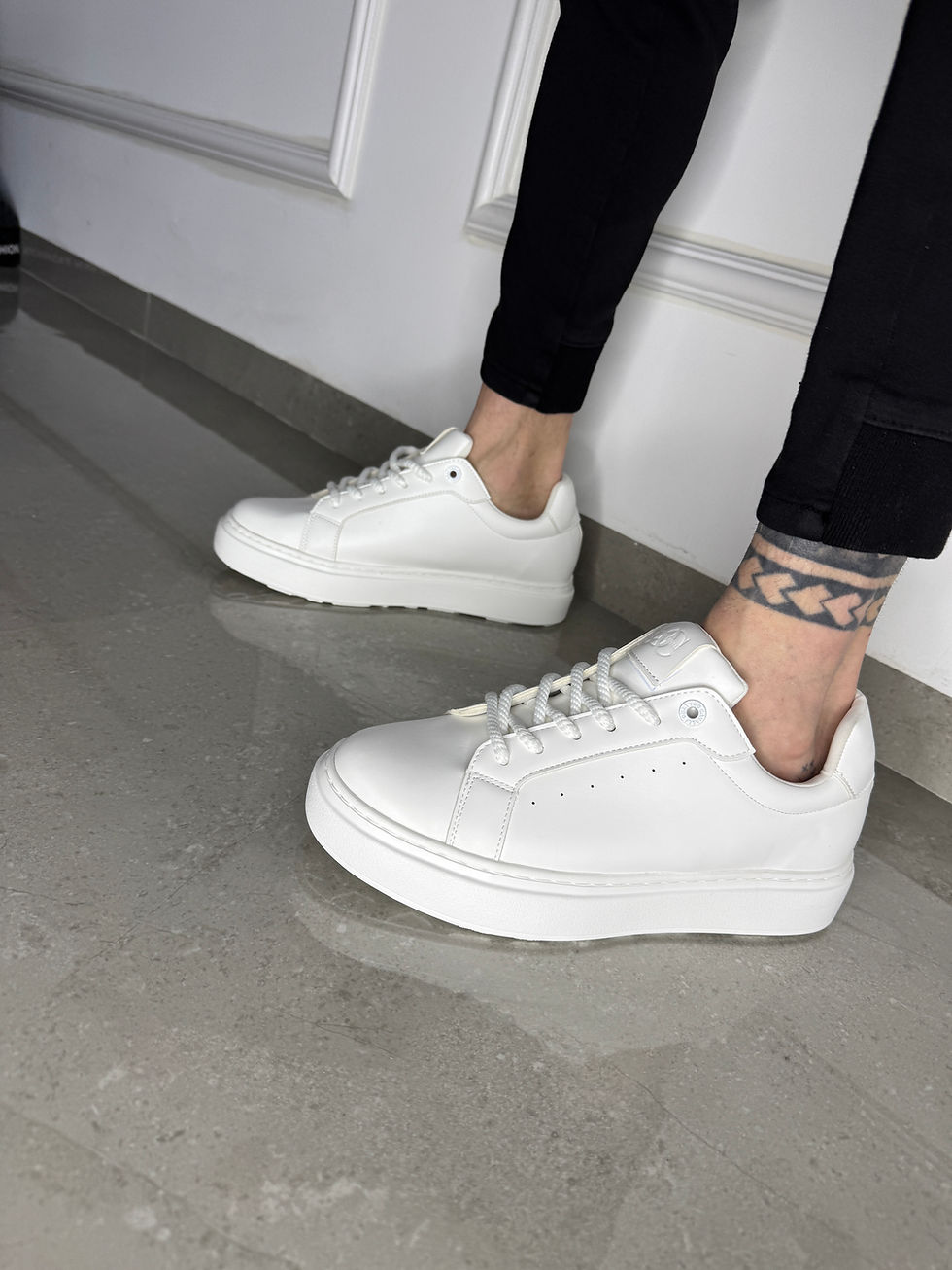 תמונה ממוזערת: QUATTRO CAVALLI SHOES 