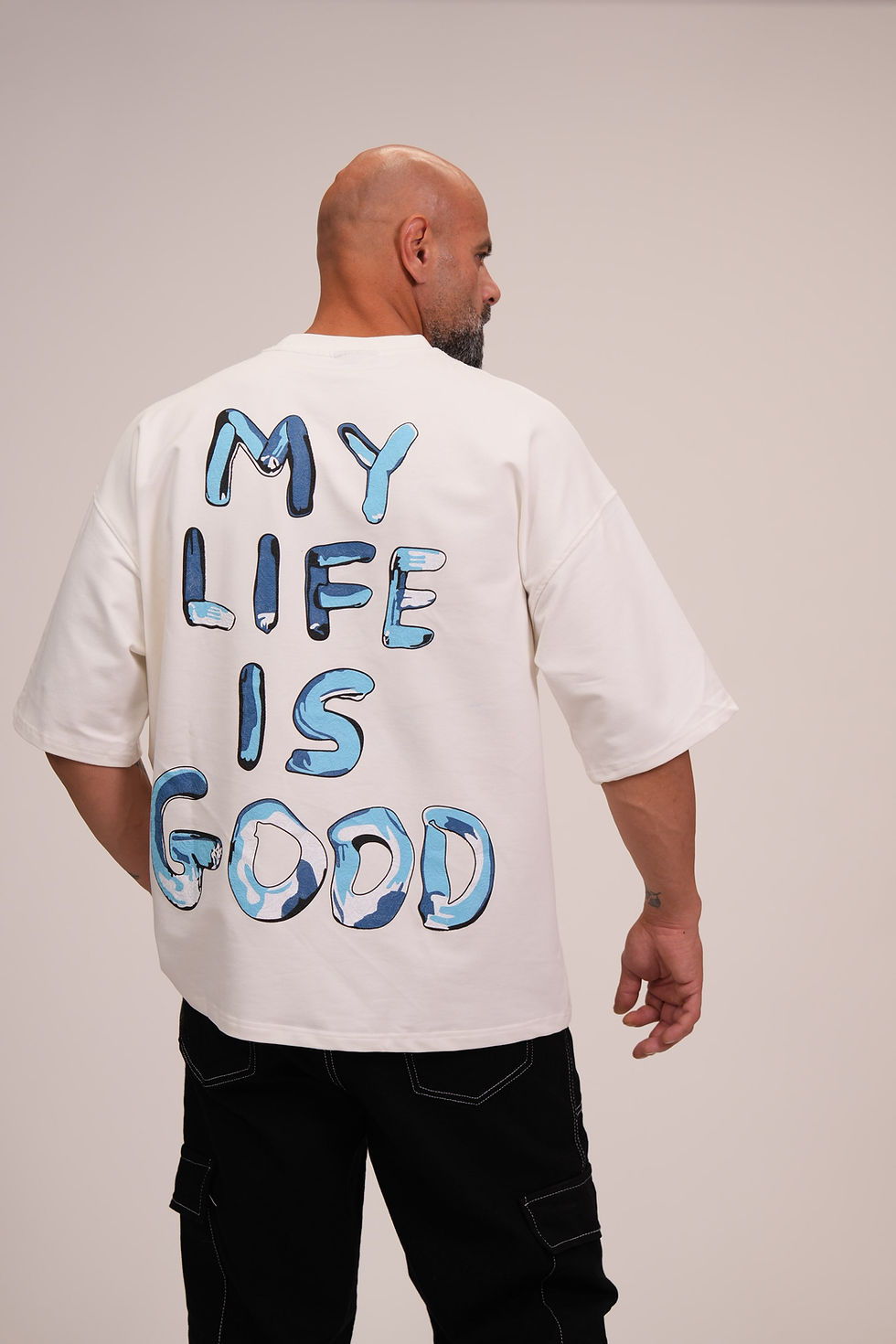 תמונה ממוזערת: חולצה אוברסייז my life is good 