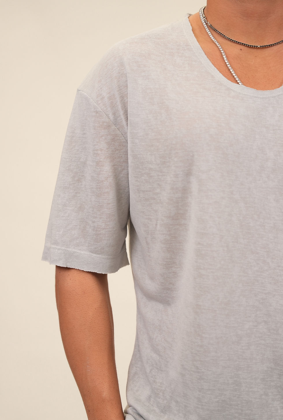 תמונה ממוזערת: חולצה פשתן צווארון פתוח 