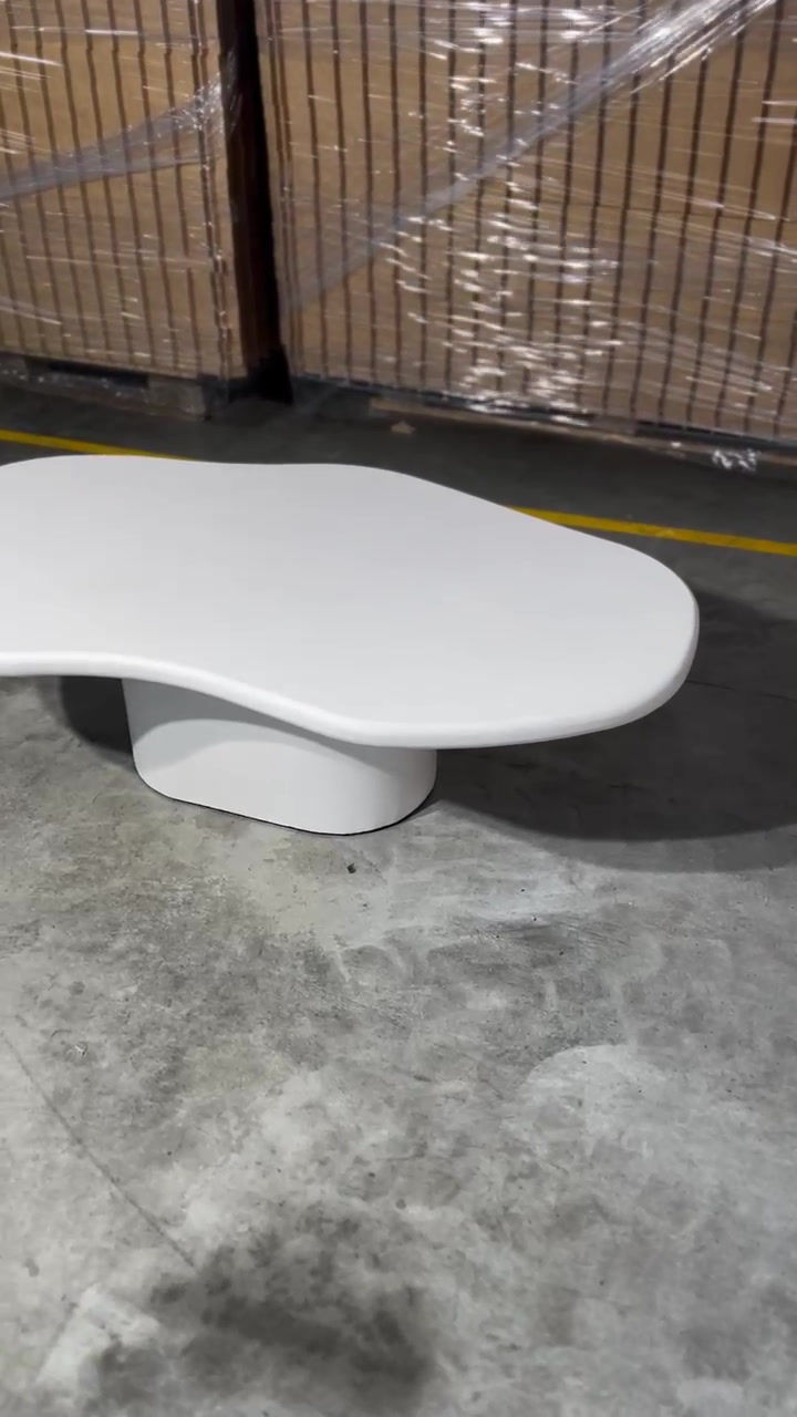 Thumbnail: Beton ciré salontafel - Asymmetrisch