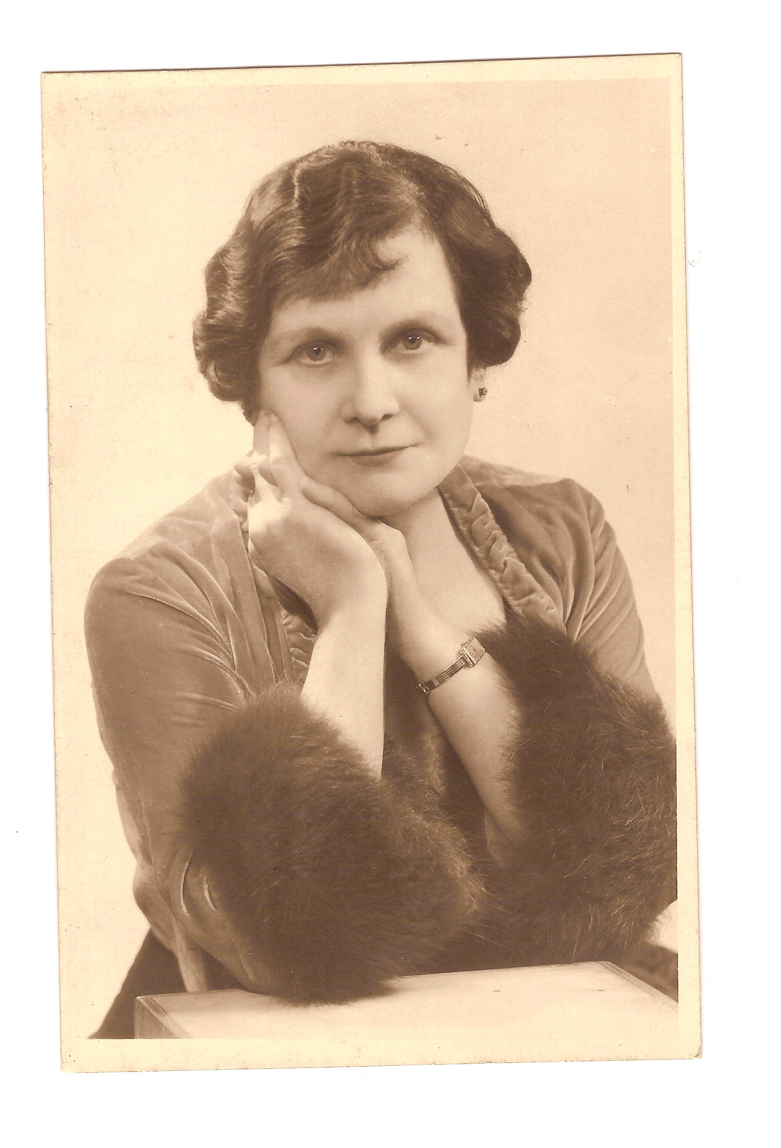 Adine O'Neill in middle age
