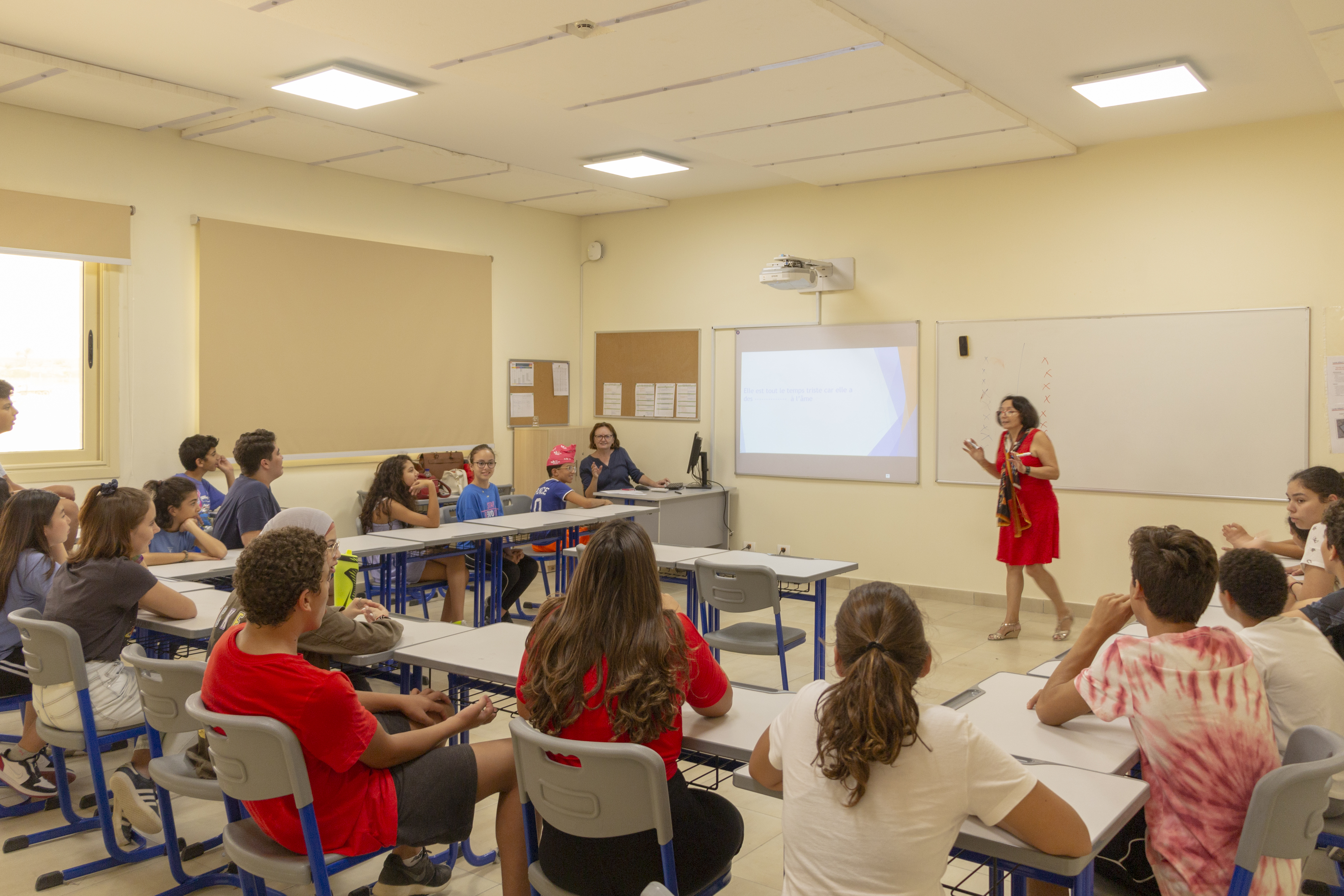 Mme Corine et les expressions