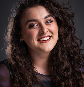 classic-acting-headshot-white-background.jpg