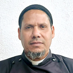 p11RobertoMunguia.jpg