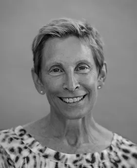 Karen Roos