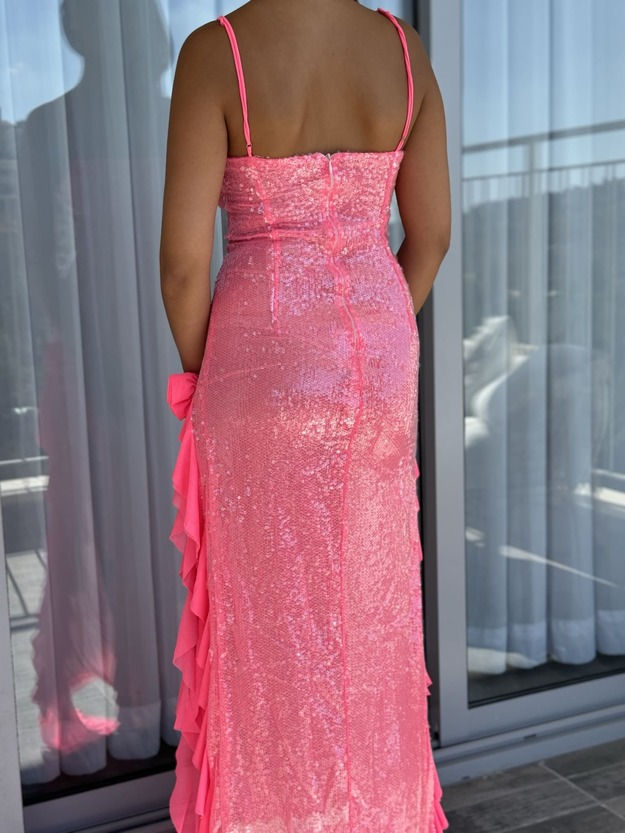 תמונה ממוזערת: שמלה פאייטים ורודה עם פרחים 