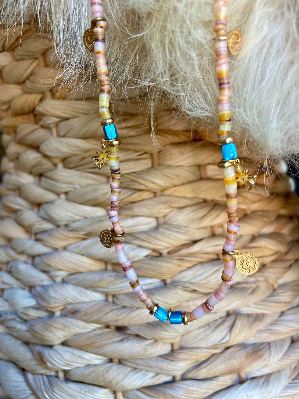 Miniature : Collier eyes