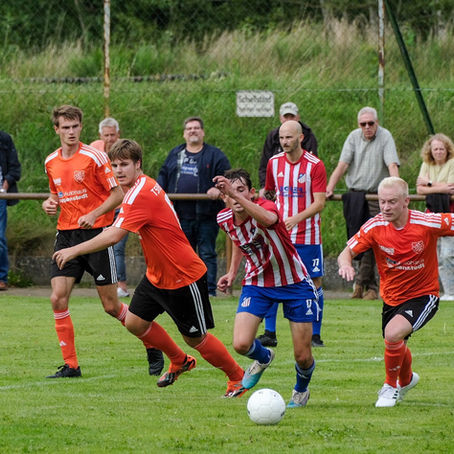 Überzeugende Leistung der Geißkatzen sichert den Heimdreier.