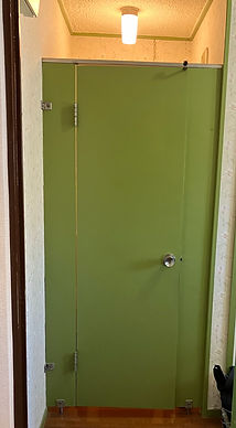 トイレ扉交換 事前 (2)_edited.jpg