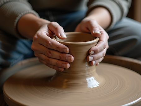 Cerâmica, Yoga e Ayurveda: Conexões de Criatividade em Florianópolis