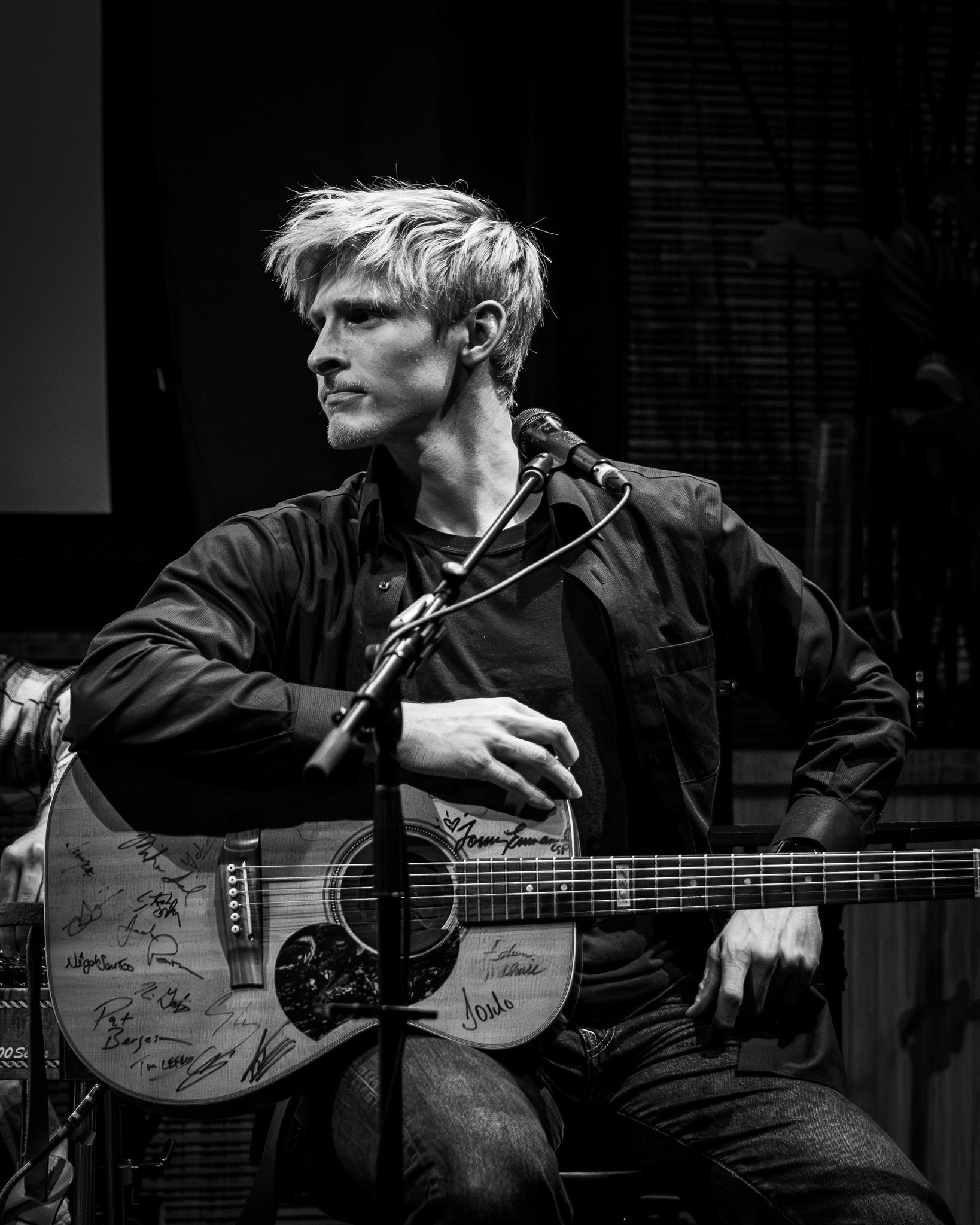 Bobby Mahoney guitar portrait