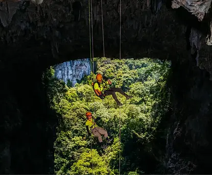 cover - tour Kong.jpg