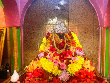 Idol of goddess saraswati at Siddhpeeth Maa Saraswati Mandir Gamharia