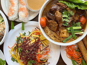 Fei Fung Kitchen Ottawa: A Family Tradition of Authentic Vietnamese Food That Spans Decades
