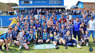 Campeão e vice: 'Vitacores' colocam novo parâmetro para o futebol quatrobarrense 