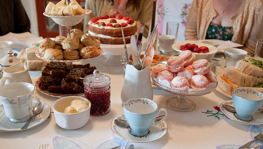 Curso de Bolos para Café e Chá