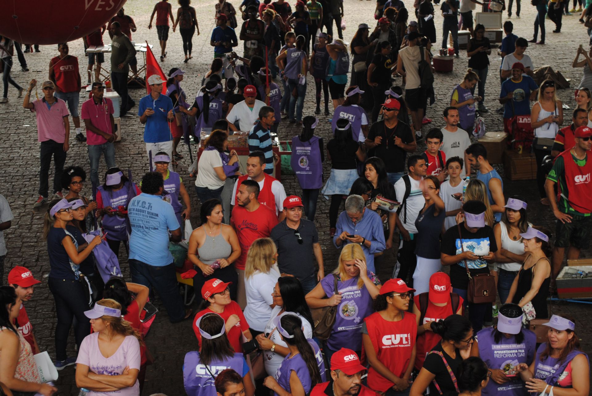 SINTHORESSOR participa de mobilização contra a Reforma da Previdência