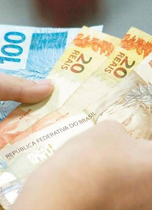 Dieese: Salário mínimo deveria ter sido R$ 5.289,53 em novembro
