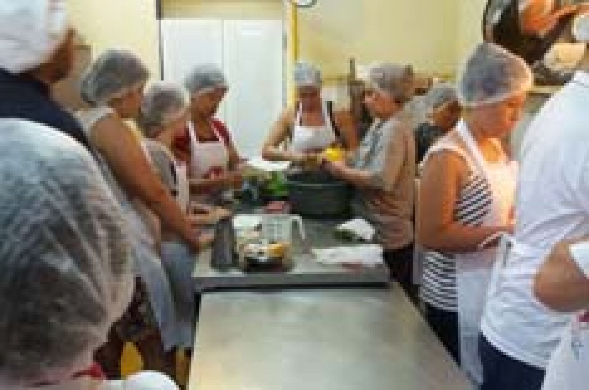 Alunos de Gastronomia Intermediária concluem a primeira etapa do curso