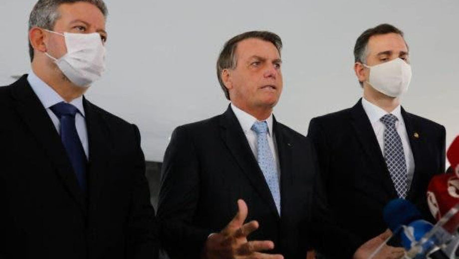 Fim dos recursos para Educação e Saúde derruba últimos pilares da Constituição Cidadã de 88