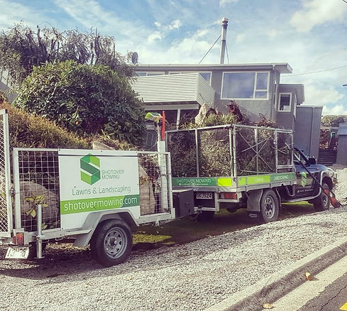 Leaf Removal - Frankton, Queenstown_edited.jpg