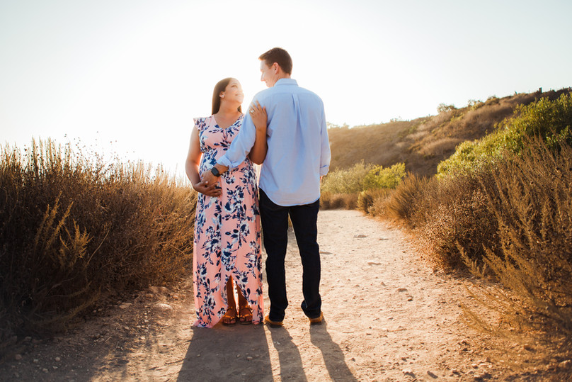 Maternity photoshoot, pregnancy, maternity photographer, Palos Verdes, beach maternity