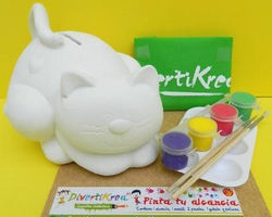 Pinta tu alcancía- gato grande.