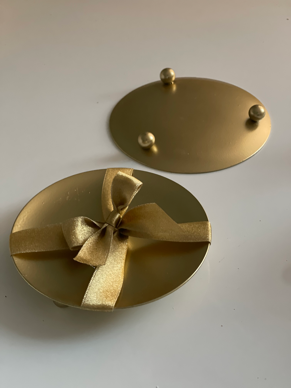 Thumbnail: Gold Pillar Candle Plate