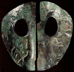 Museo Archeologico Nazionale di Pontecagnano. Maschera equina.