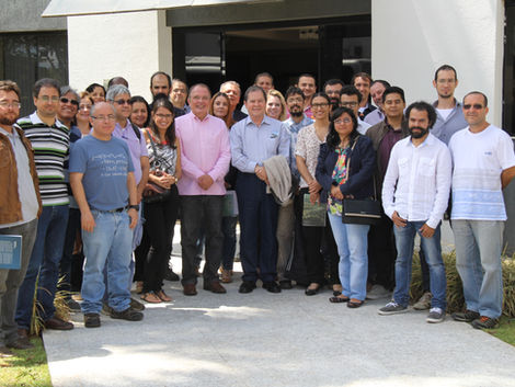 Professor Sérgio Machado Rezende visita o Departamento de Física (DFI) da UFLA