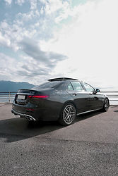 Photo de derrière de la Mercedes E53 AMG