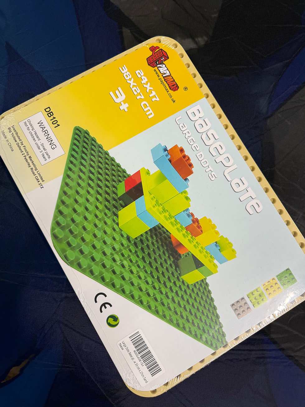 Thumbnail: Baseplate large dots