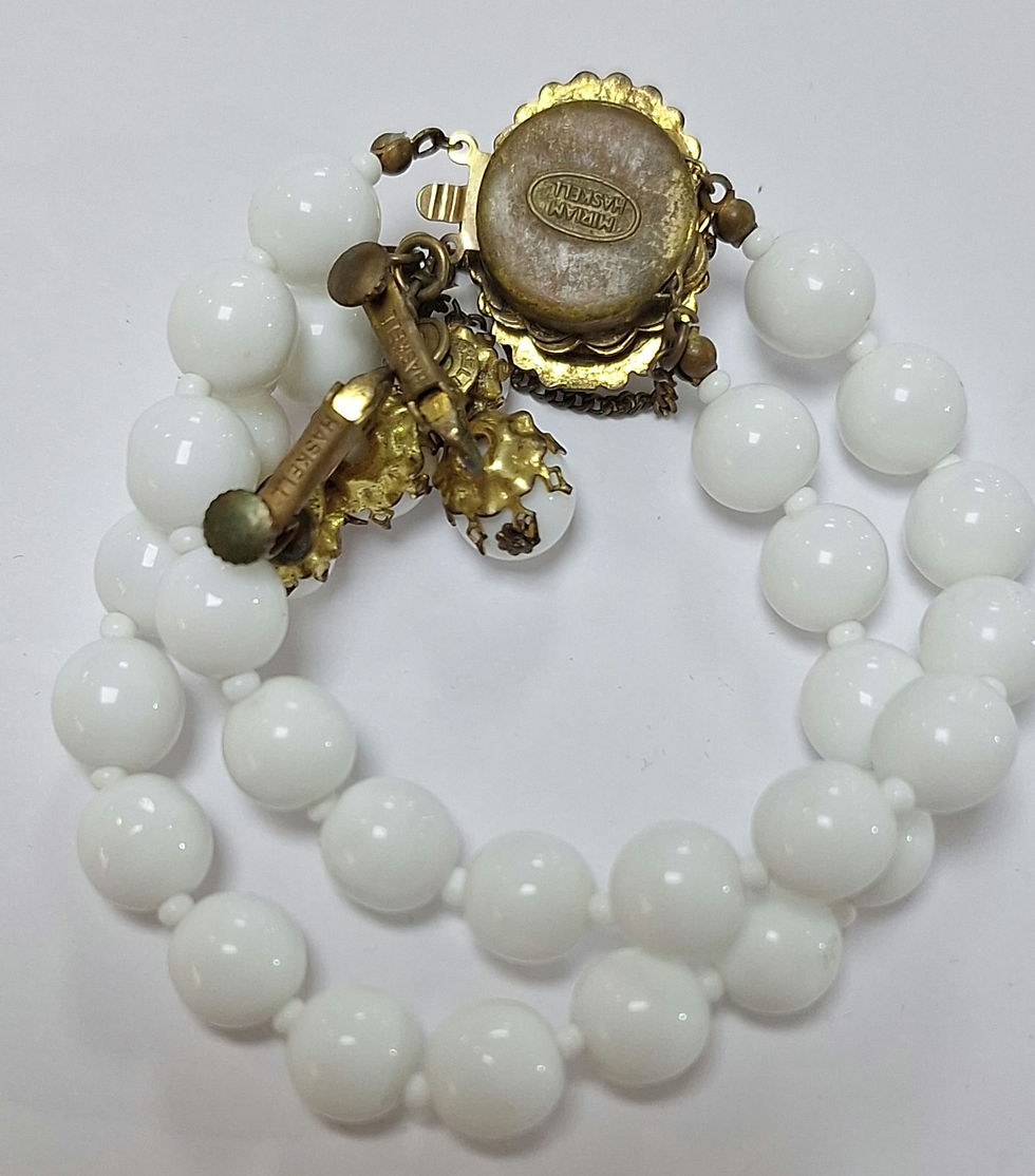 Thumbnail: C35.  White Miriam Haskell set