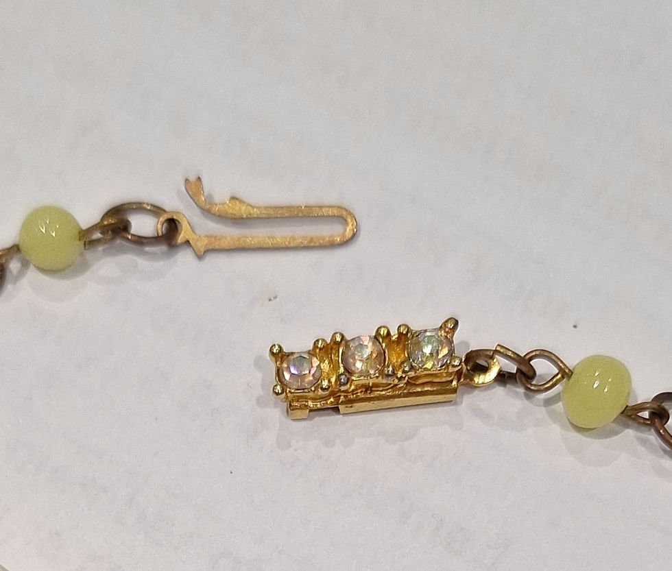 Thumbnail: C25.  Yellow glass and goldtone necklace 