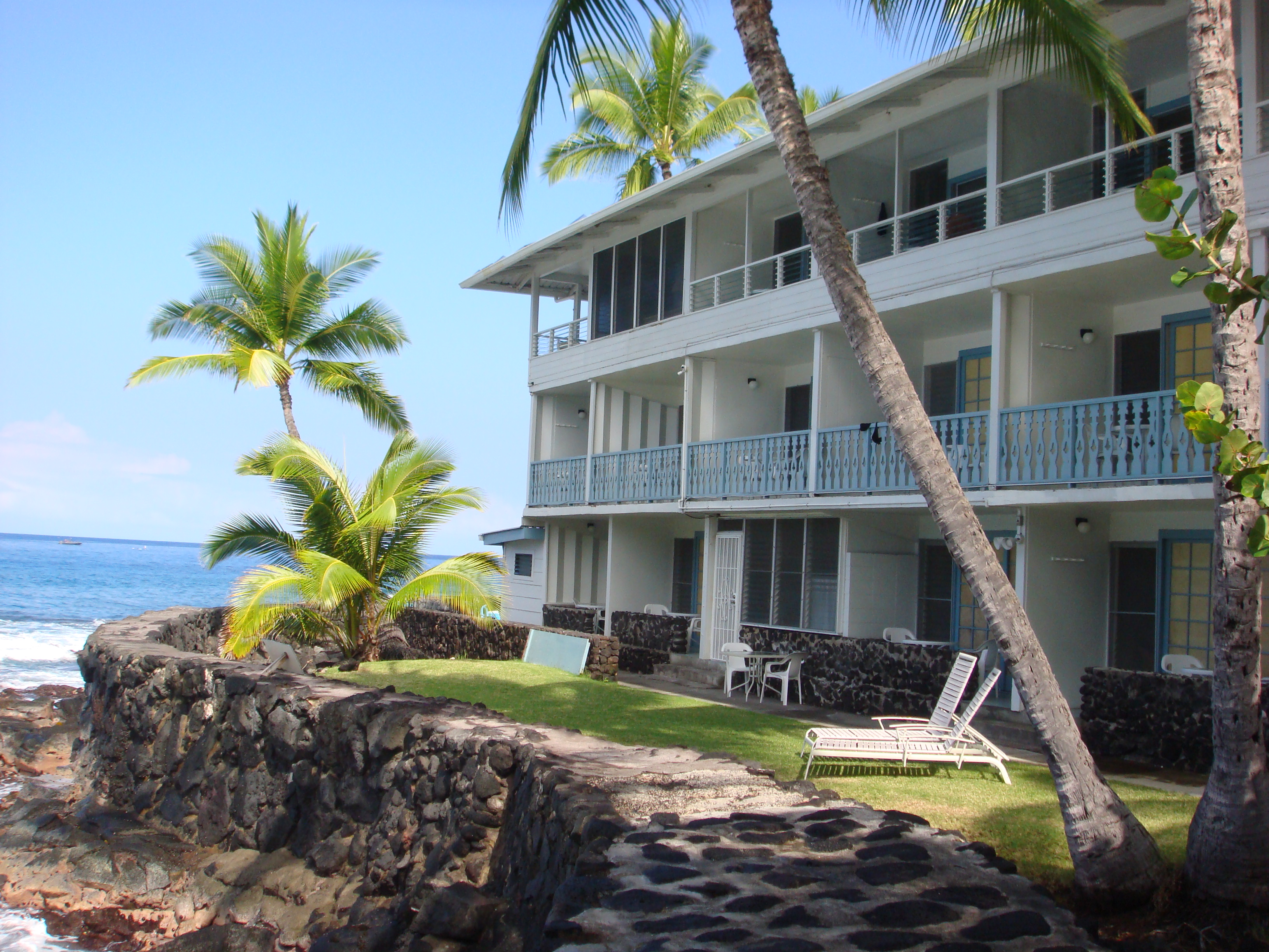 Kona Tiki Hotel Big Island Hawaii