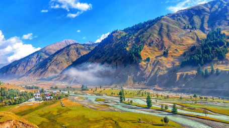 Enchanting Kashmir Tour Packages for Families