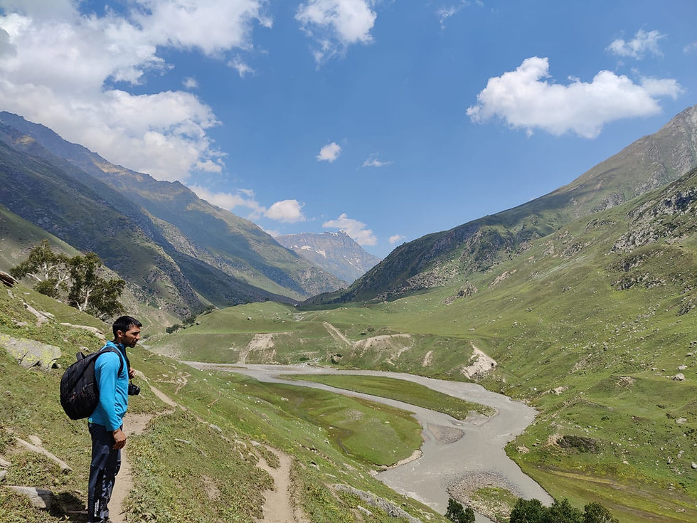 Wajid Wani from yourdoo Local Guide at Mandeksar