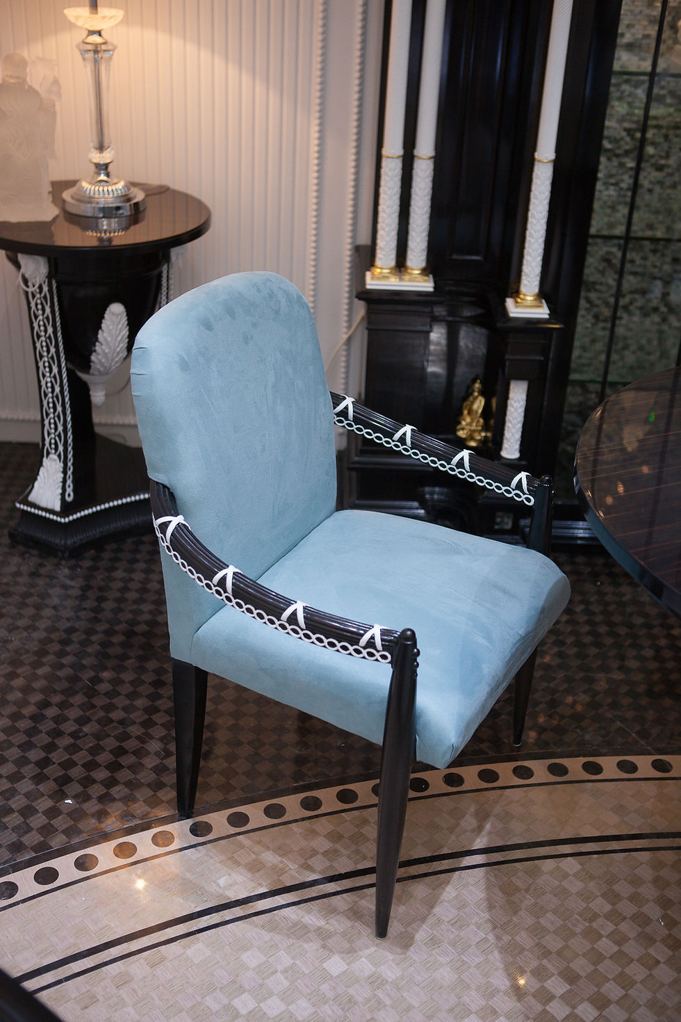 Thumbnail: Neoclassical Dark Finishing Armchair with Carving Elements in White, Upholstered
